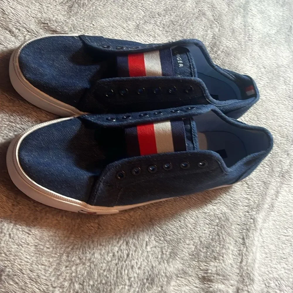 Tommy Hilfiger slip on shoes size 9M